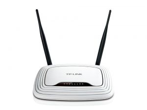 TechLogics - ROUW TP-Link Router 4PSW 300Mbps 2T2R-FA