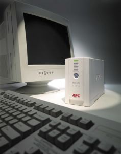 TechLogics - APC BACK-UPS CS 500VA