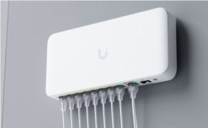 TechLogics - Ubiquiti USW-Flex 8Port 2.5Gbps Managed