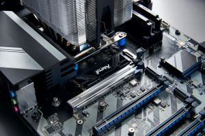 TechLogics - Kingston Fury Renegade G5 | 2TB NVMe SSD | M.2 | Gen5 | 14.700MB/s