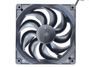TechLogics - Power Train Tornado 120mm M6 PWM - Zwart